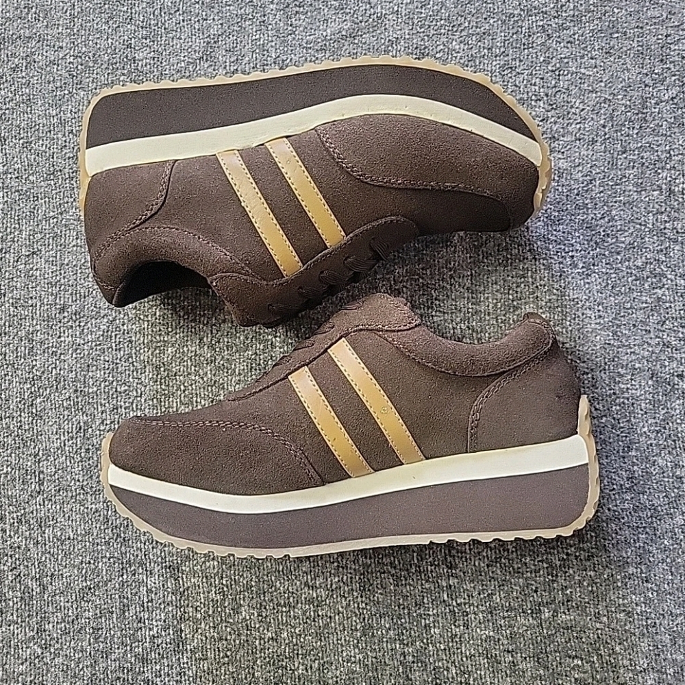 Aquagirl 7.5 lace up Suede Platform Sneaker chunky stripe Retro Athleisure NEW